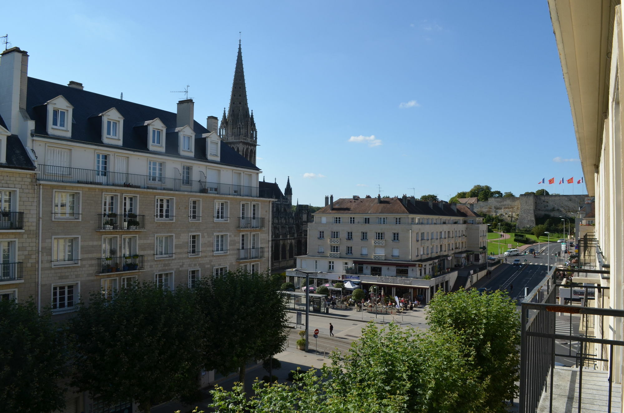 Hotel Du Chateau Caen Exterior photo